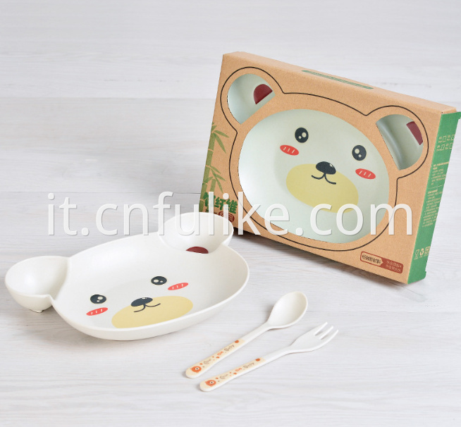 Dinnerware Set